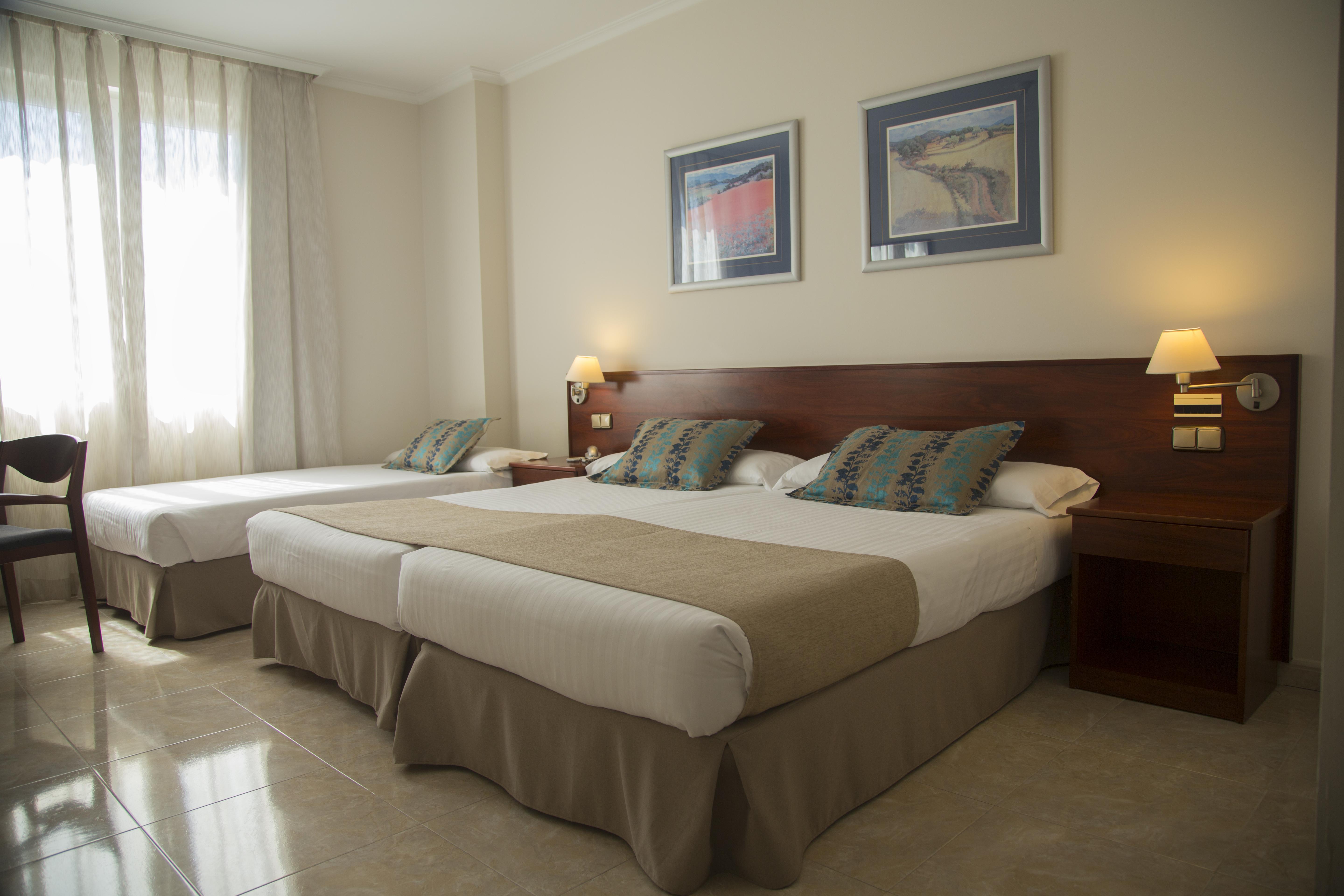 Checkin Valencia Ciscar Hotel Picanya Exterior photo